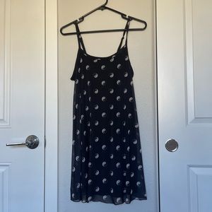 Yin yang dress